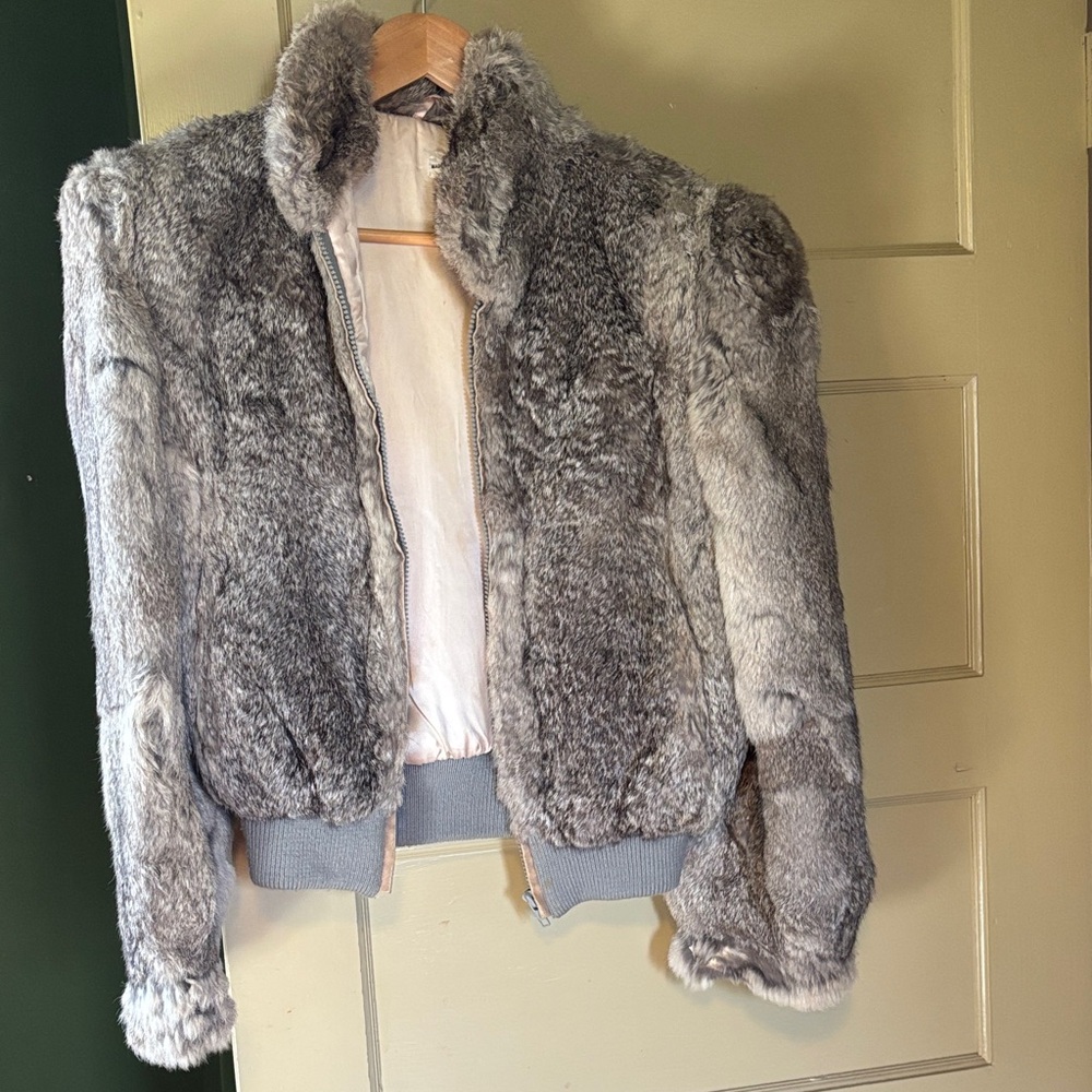 Vintage rabbit zip up jacket